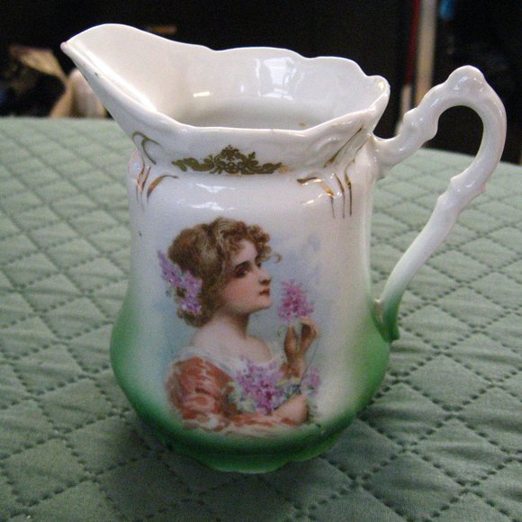 🫖 Victorian Woman Vintage Decorative Old Small Pitcher - Picture 9 of 10
